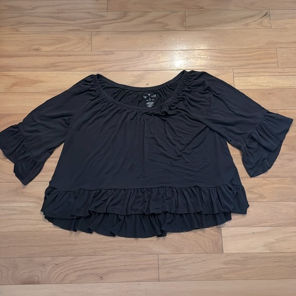 American Eagle Outfitters Tops - American Eagle | Soft/Sexy Tee | Soft Black | hi/low hem | off shoulder | size M